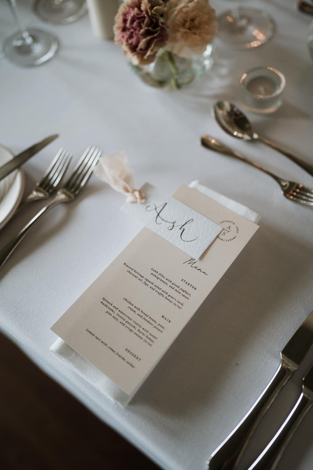 Image by <a class="text-p3" href="https://www.fayewildephotography.com" target="_blank">Faye Wilde Photography</a>.