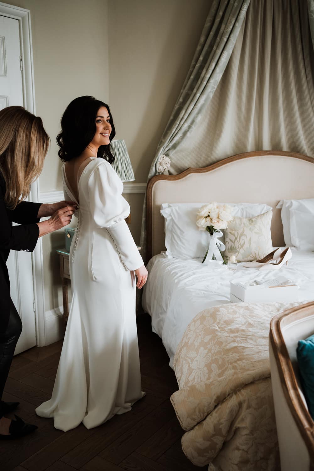 Image by <a class="text-p3" href="https://www.fayewildephotography.com" target="_blank">Faye Wilde Photography</a>.