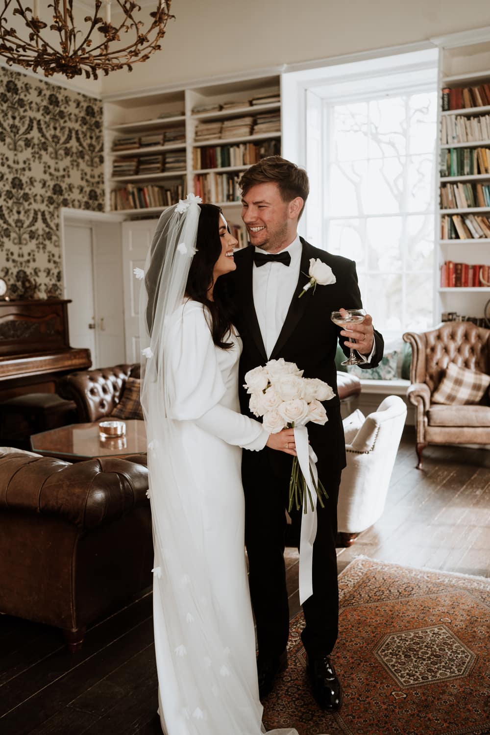 Image by <a class="text-p3" href="https://www.fayewildephotography.com" target="_blank">Faye Wilde Photography</a>.