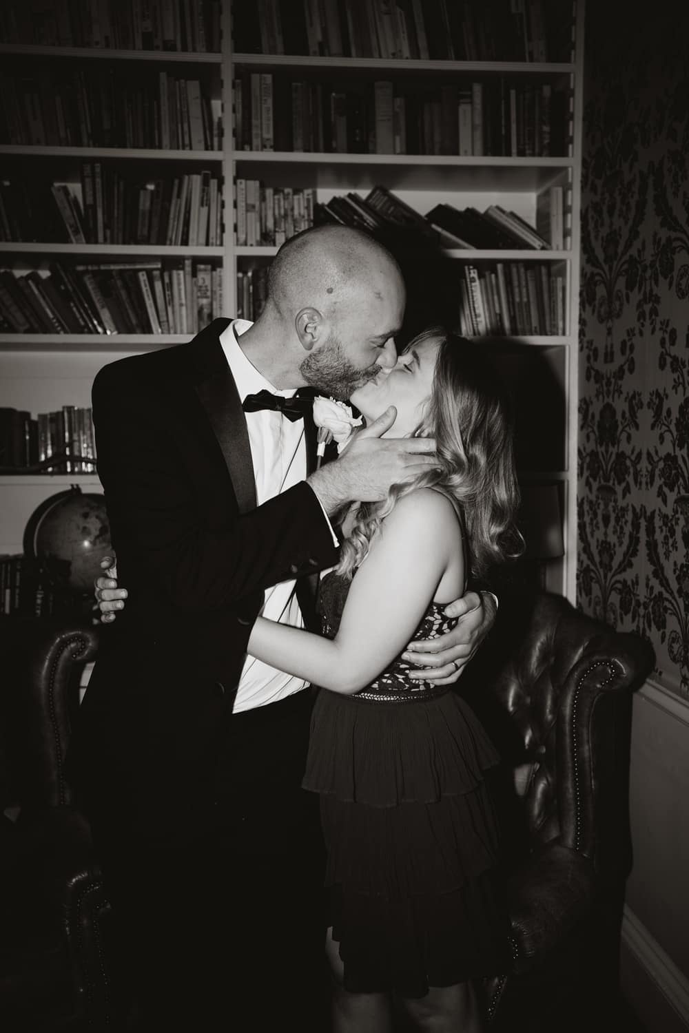 Image by <a class="text-p3" href="https://www.fayewildephotography.com" target="_blank">Faye Wilde Photography</a>.