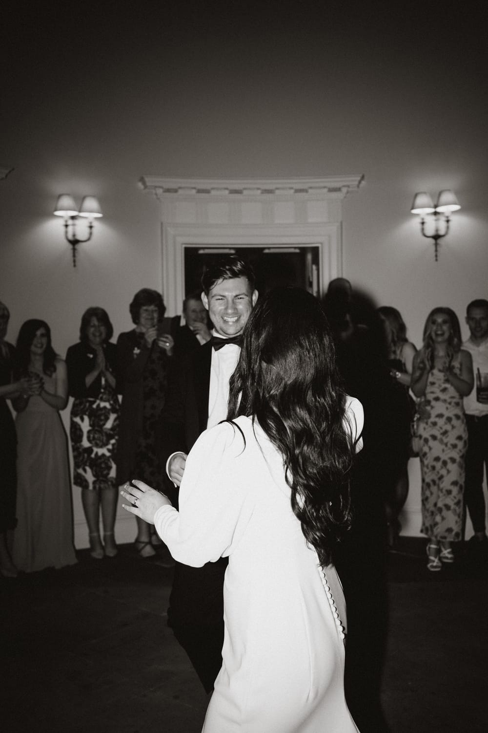 Image by <a class="text-p3" href="https://www.fayewildephotography.com" target="_blank">Faye Wilde Photography</a>.