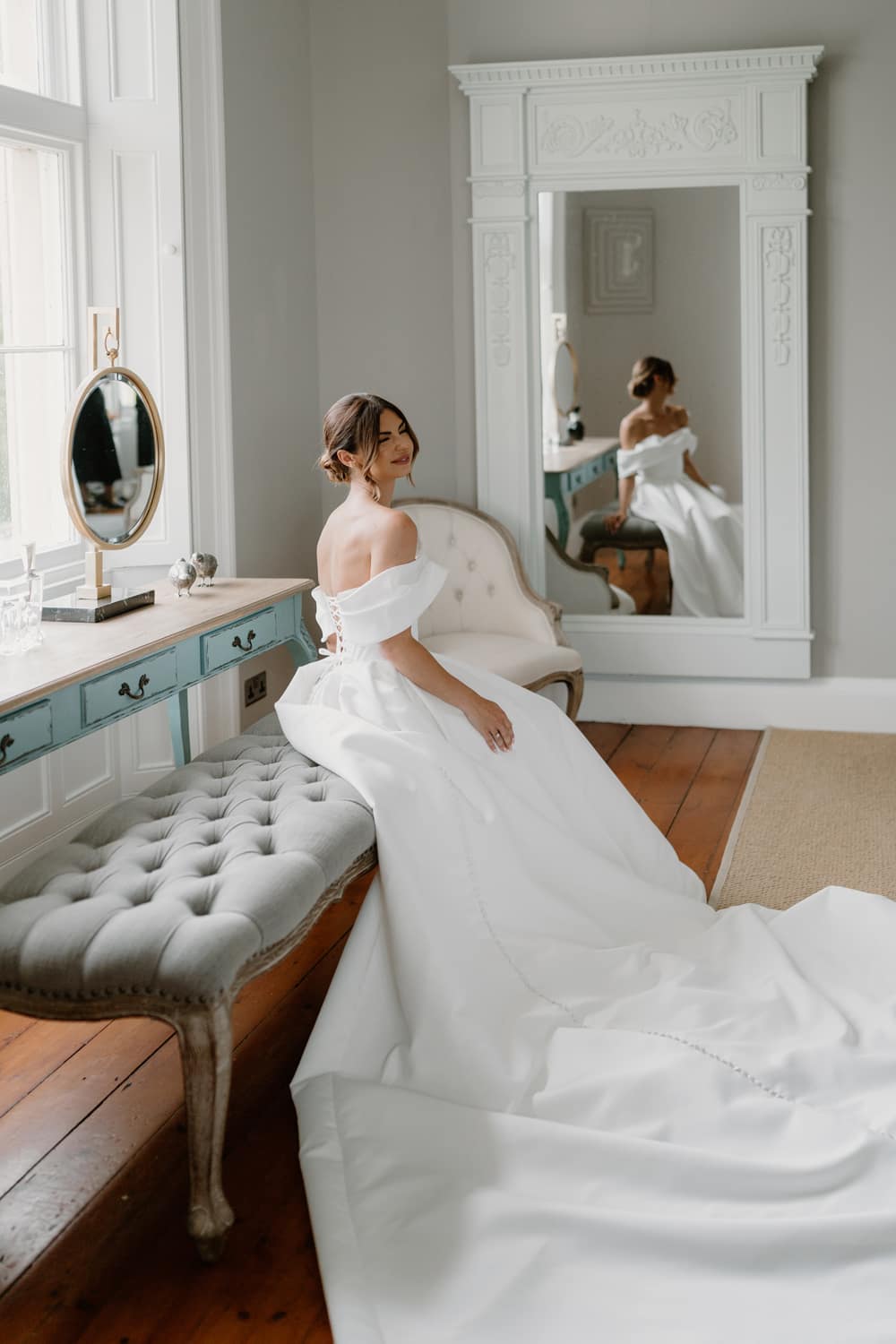 Image by <a class="text-p3" href="https://www.danilouisephotography.com/" target="_blank">Dani Louise Photography</a>.