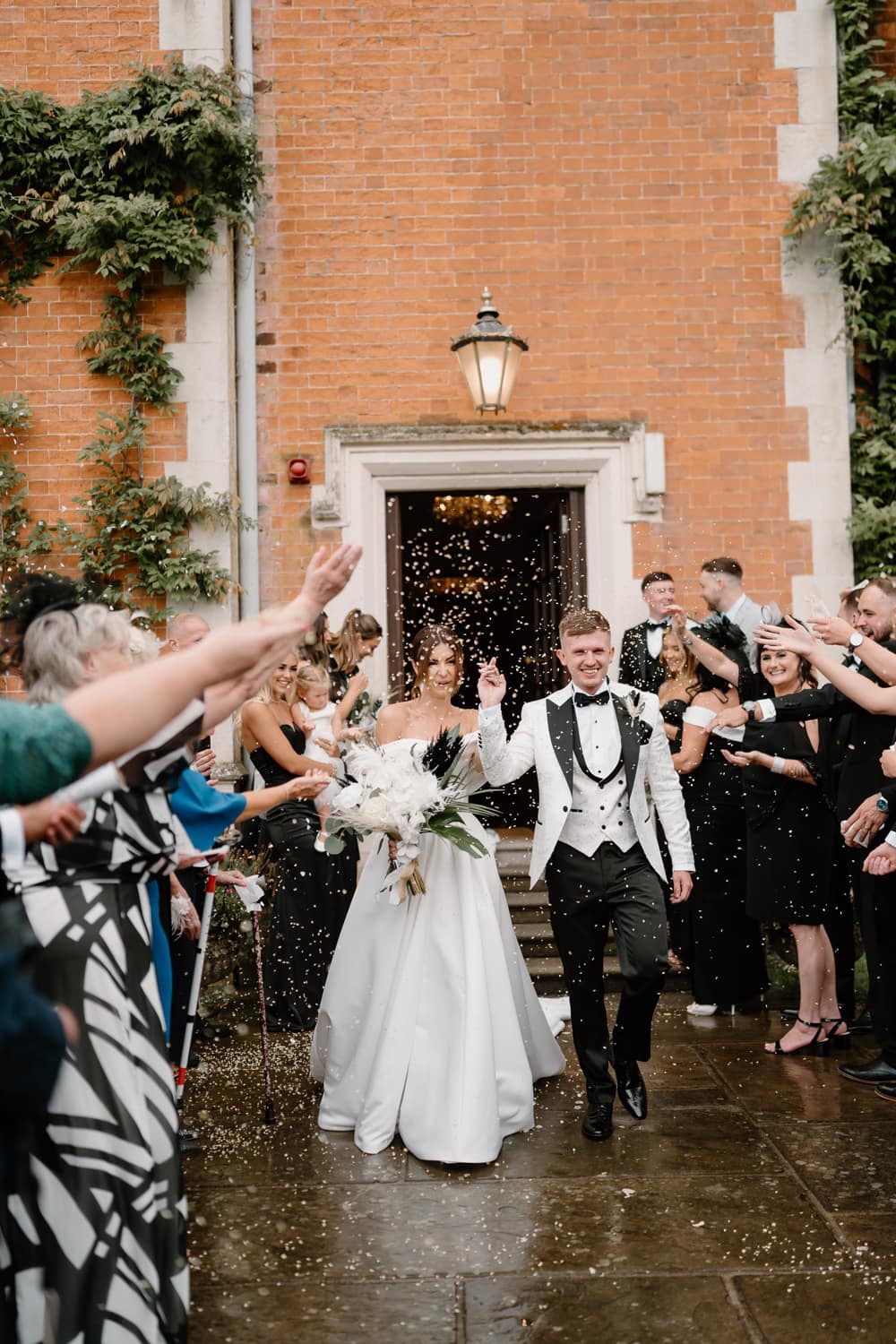 Image by <a class="text-p3" href="https://www.danilouisephotography.com/" target="_blank">Dani Louise Photography</a>.