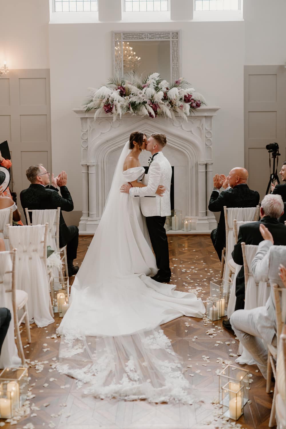 Image by <a class="text-p3" href="https://www.danilouisephotography.com/" target="_blank">Dani Louise Photography</a>.