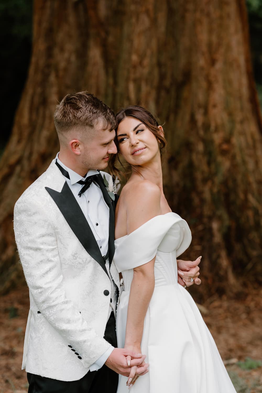 Image by <a class="text-p3" href="https://www.danilouisephotography.com/" target="_blank">Dani Louise Photography</a>.