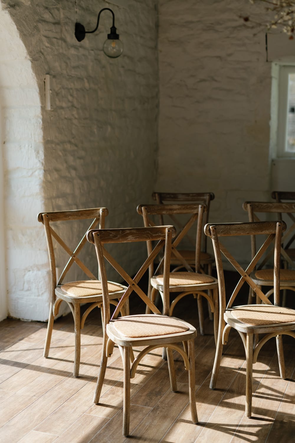 Image by <a class="text-p3" href="http://www.capturedbykatrina.co.uk" target="_blank">Captured by Katrina</a>.