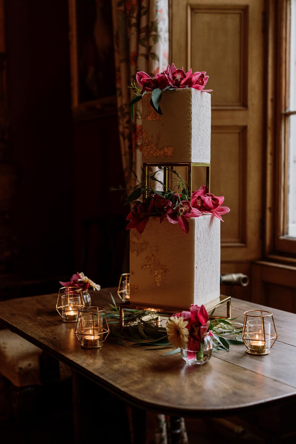 Image by <a class="text-p3" href="http://chrishenderson.co" target="_blank">Chris Henderson Photography</a>.