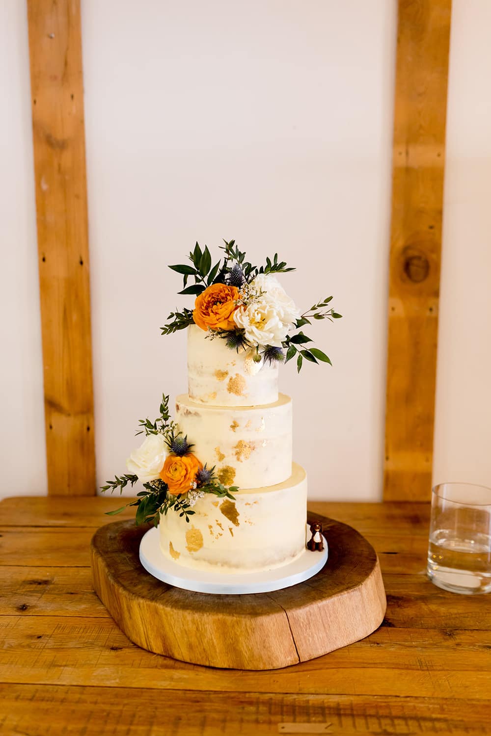 Image by <a class="text-p3" href="https://www.jessicahaymanphotography.co.uk" target="_blank">Jessica Hayman Photography</a>.