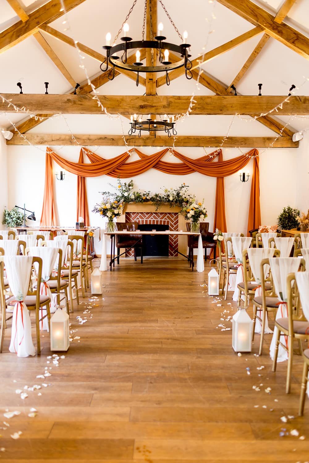 Image by <a class="text-p3" href="https://www.jessicahaymanphotography.co.uk" target="_blank">Jessica Hayman Photography</a>.