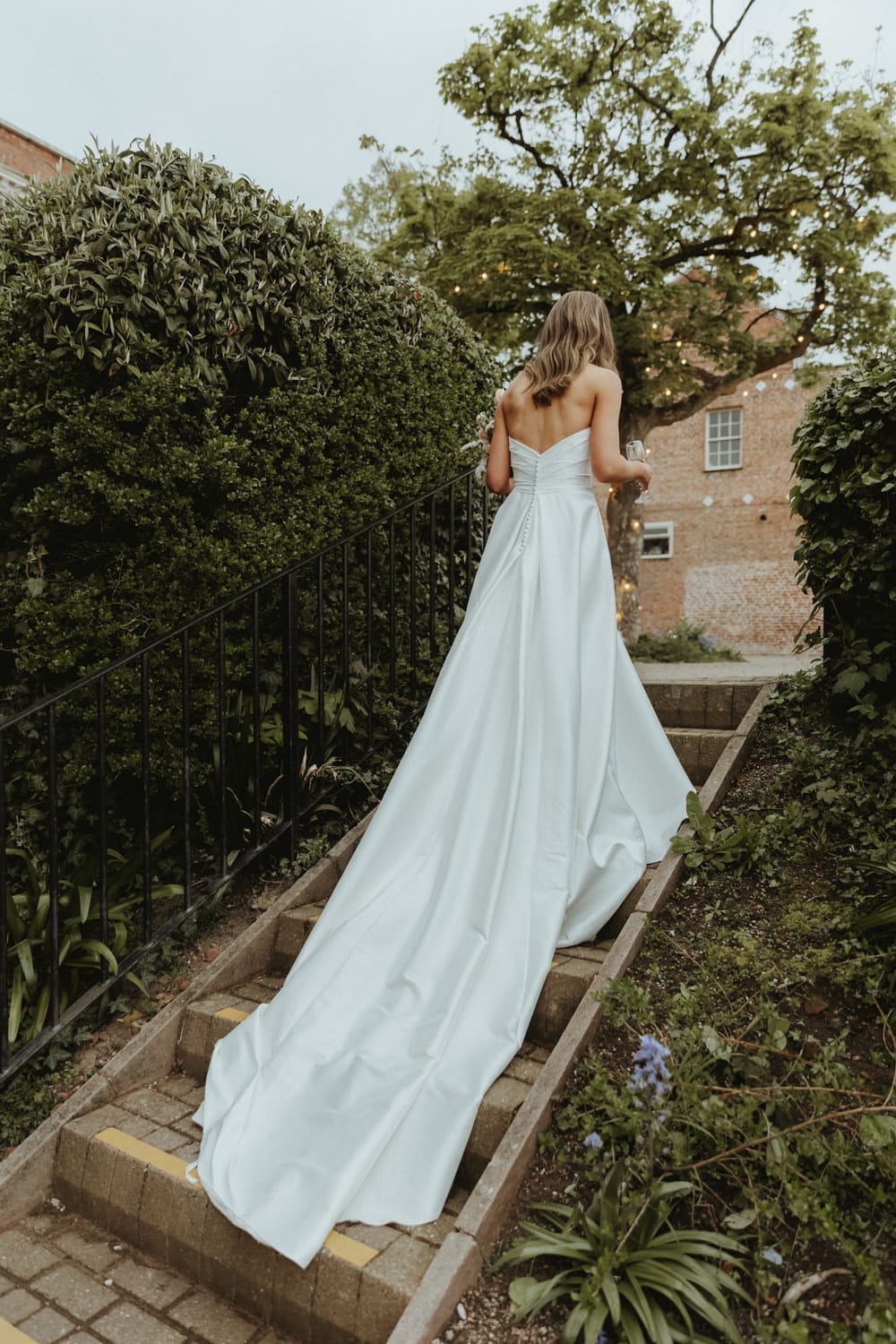 Image by <a class="text-p3" href="https://www.chelseyphotography.co.uk" target="_blank">Chelsey Photography</a>.