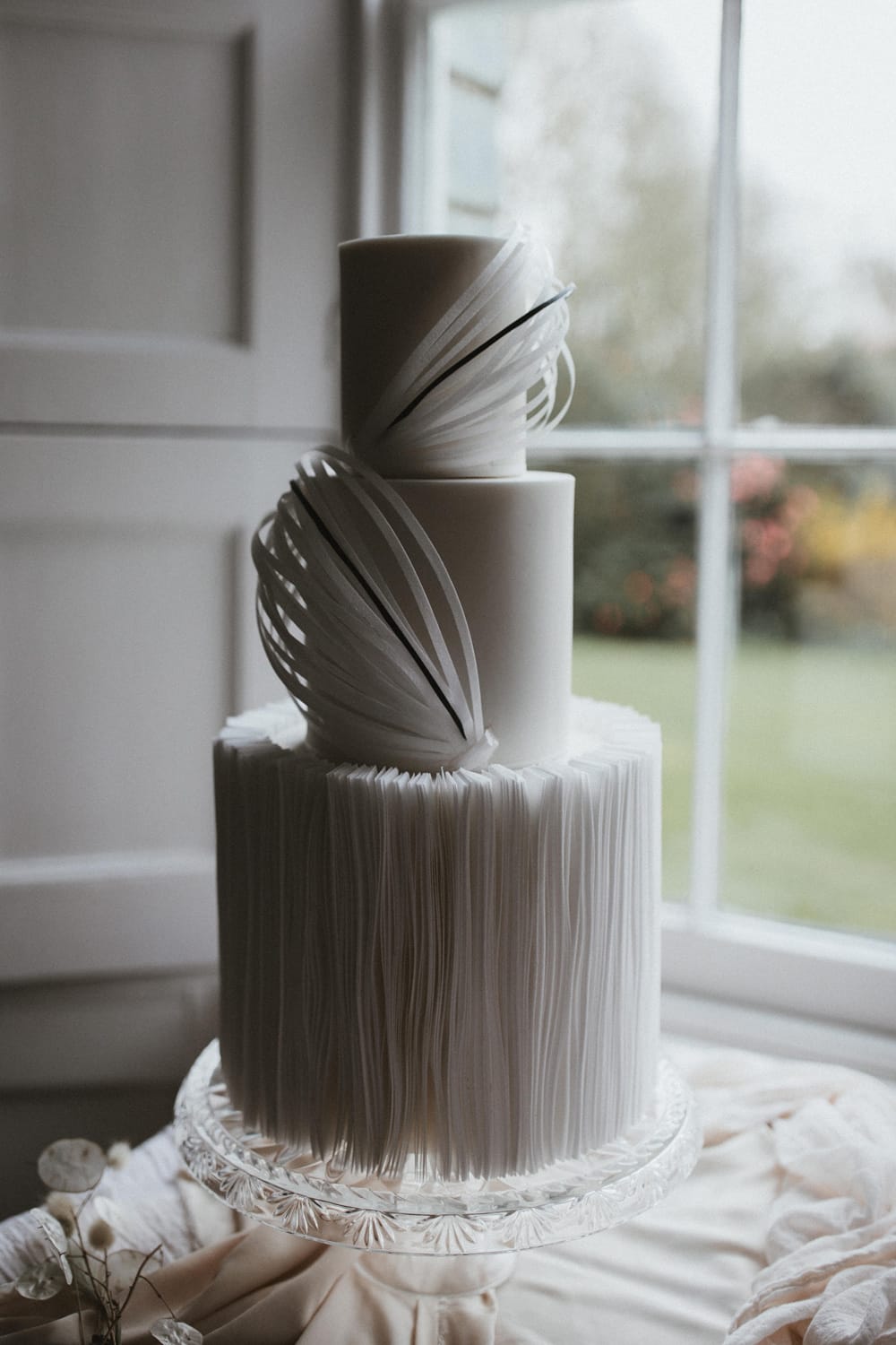 Image by <a class="text-p3" href="https://ashpowell.com" target="_blank">Ash Powell Photography</a>.