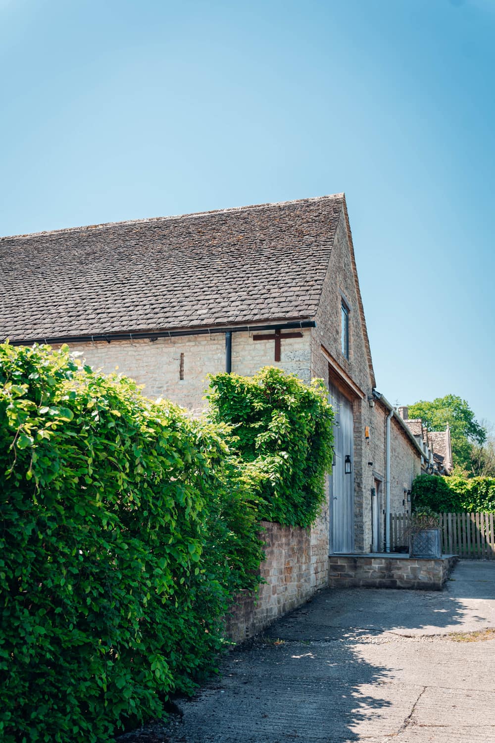 Image by <a class="text-p3" href="https://emilycollettphotography.com" target="_blank">Emily Collett Photography</a>.