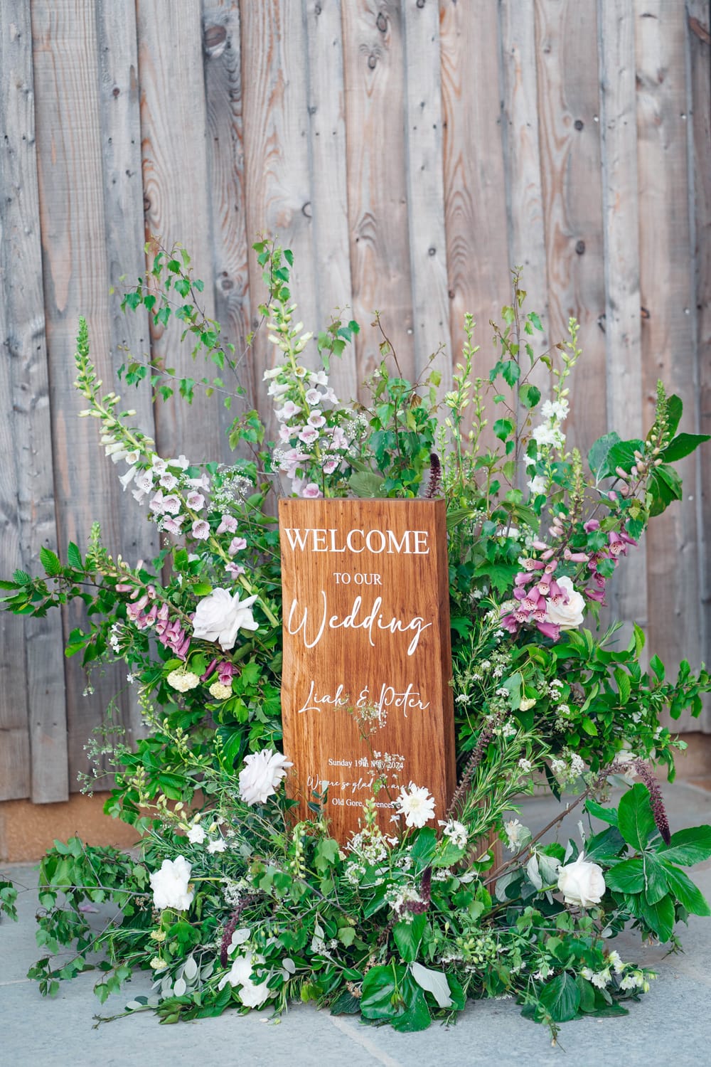 Image by <a class="text-p3" href="https://emilycollettphotography.com" target="_blank">Emily Collett Photography</a>.