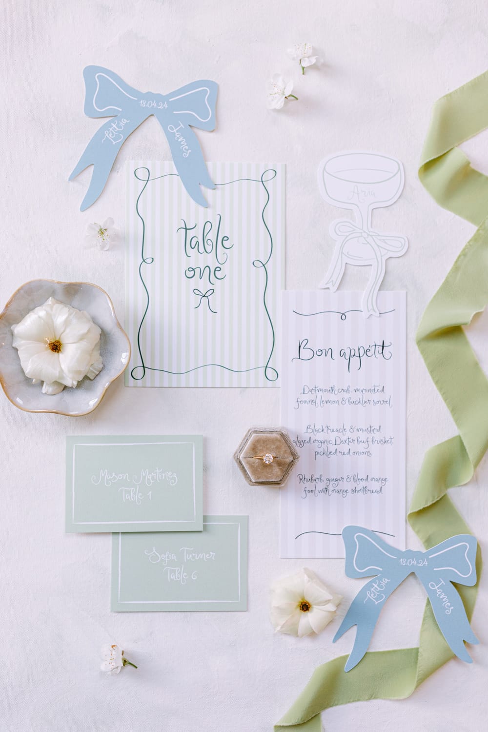 Image by <a class="text-p3" href="https://www.tarastattonphotography.com" target="_blank">Tara Statton Photography</a>.