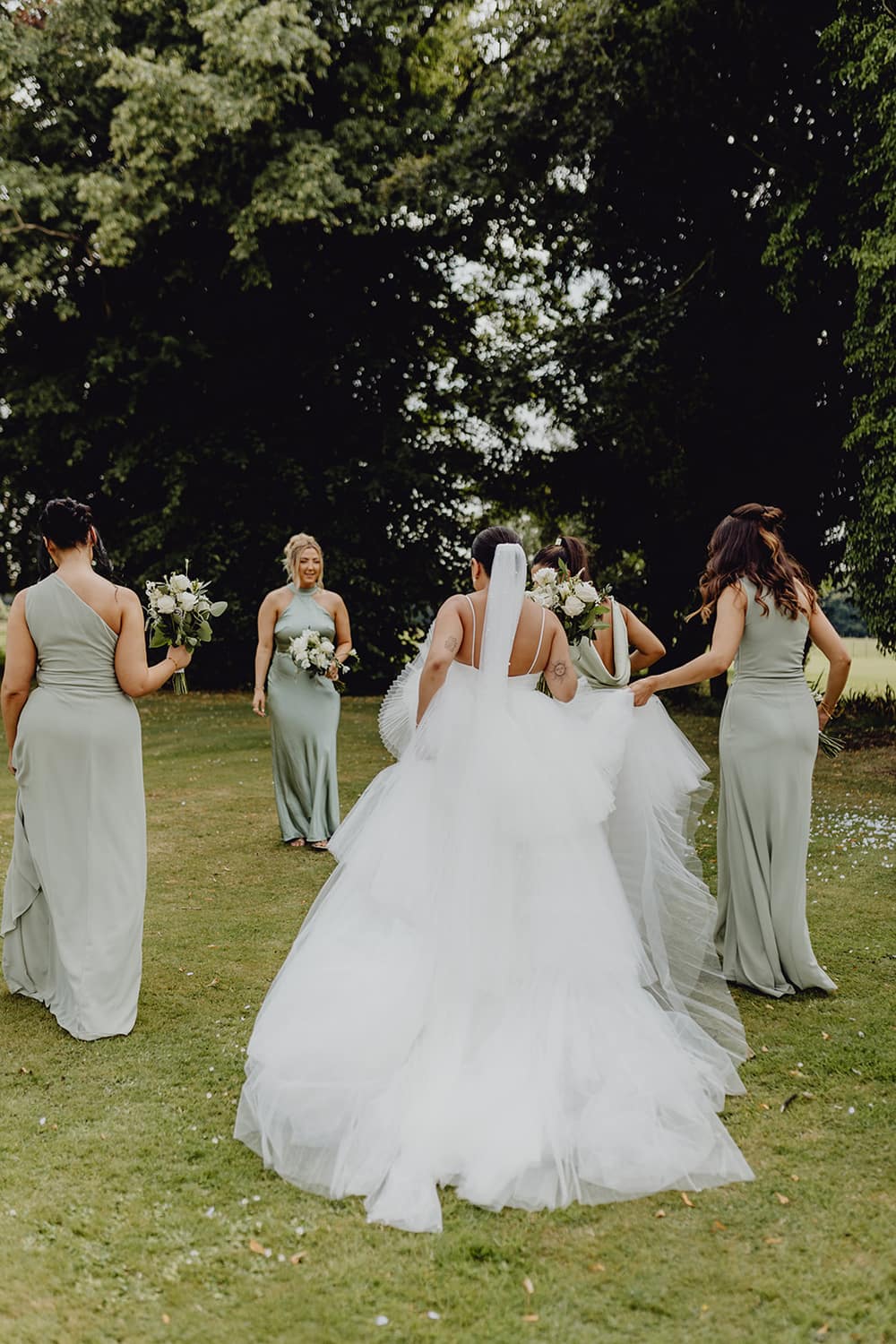 Image by <a class="text-p3" href="https://www.emiliakatephotography.co.uk" target="_blank">Emilia Kate Photography</a>.