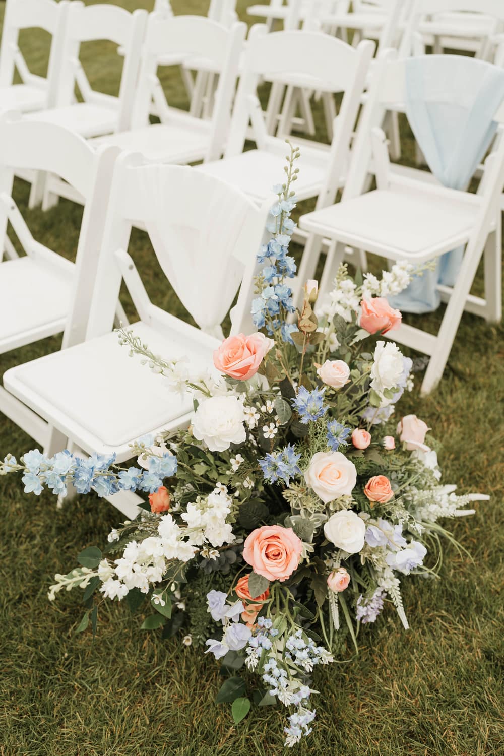 Image by <a class="text-p3" href="https://www.photographybyamielouise.com" target="_blank">Photography by Amie Louise</a>.