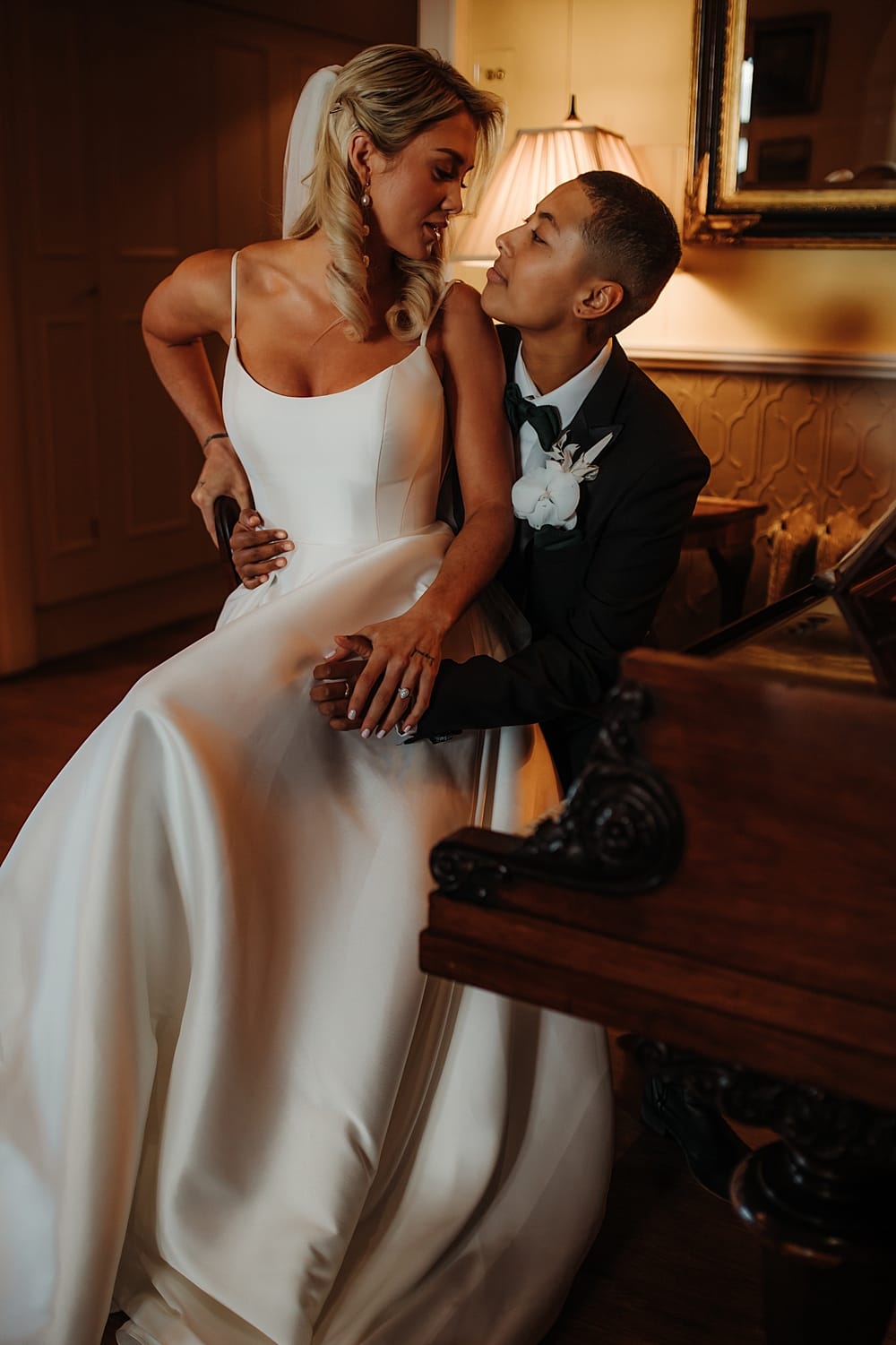 Image by <a class="text-p3" href="https://www.estherlouisetriffittphotography.com" target="_blank">Esther Louise Triffitt Photography</a>.