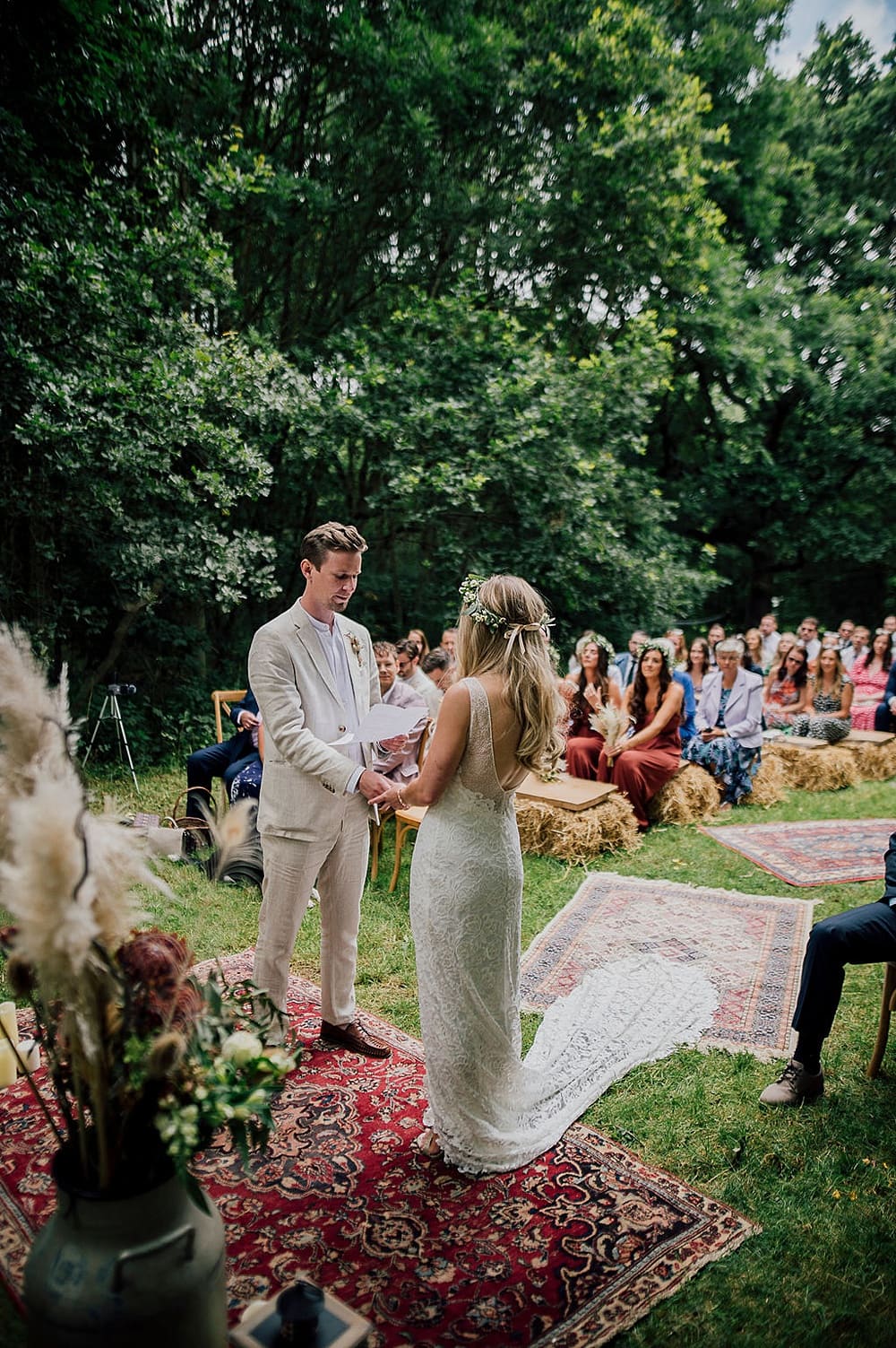 Image by <a class="text-p3" href="http://www.dearestlove.co.uk" target="_blank">Dearest Love Photography</a>.