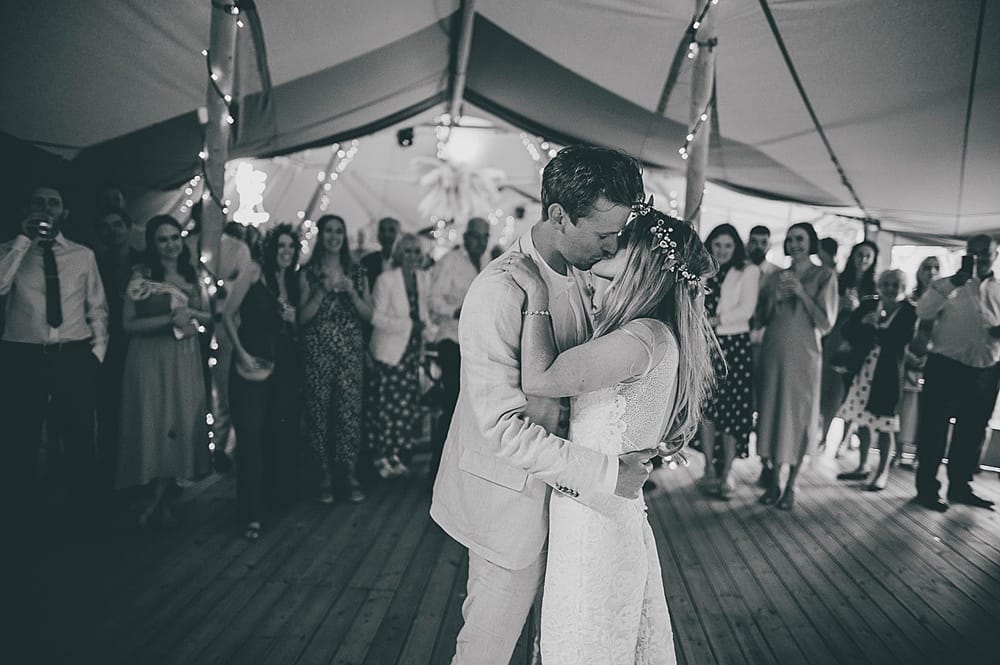 Image by <a class="text-p3" href="http://www.dearestlove.co.uk" target="_blank">Dearest Love Photography</a>.