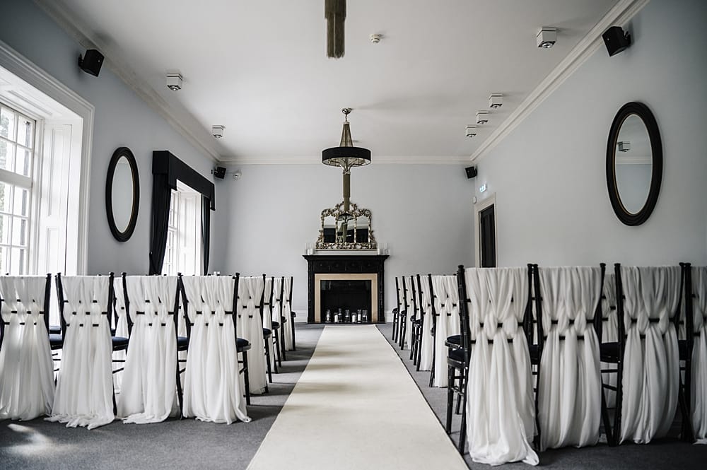 Image by <a class="text-p3" href="http://peterboroughweddingphotography.co.uk" target="_blank">Daniel Ackerley Photography</a>.