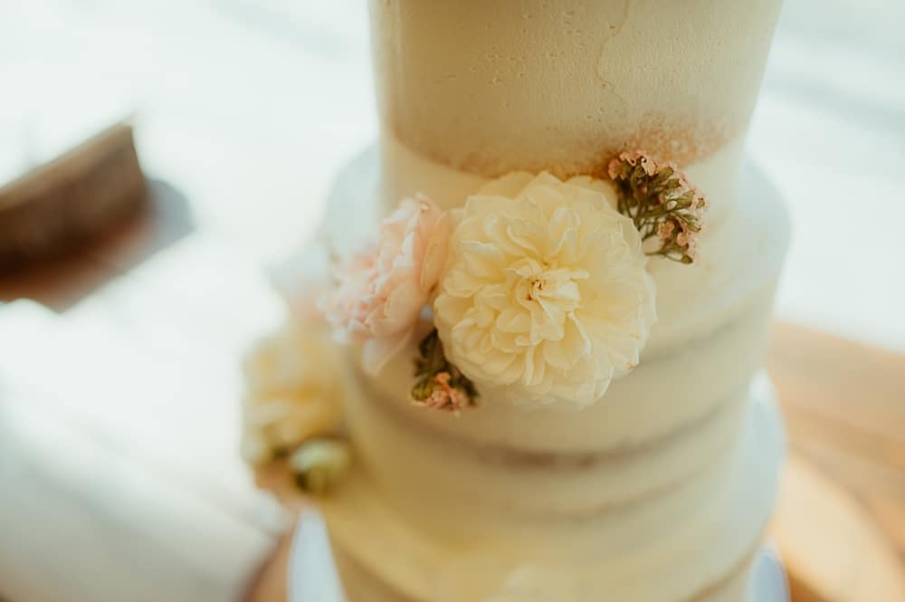 Image by <a class="text-p3" href="https://jesssoperphotography.com" target="_blank">Jess Soper Photography</a>.