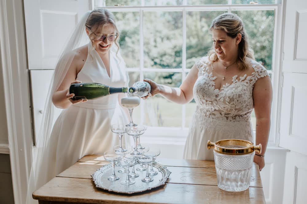 Image by <a class="text-p3" href="https://www.sofiemichellephotography.co.uk" target="_blank">Sofie Michelle Photography</a>.