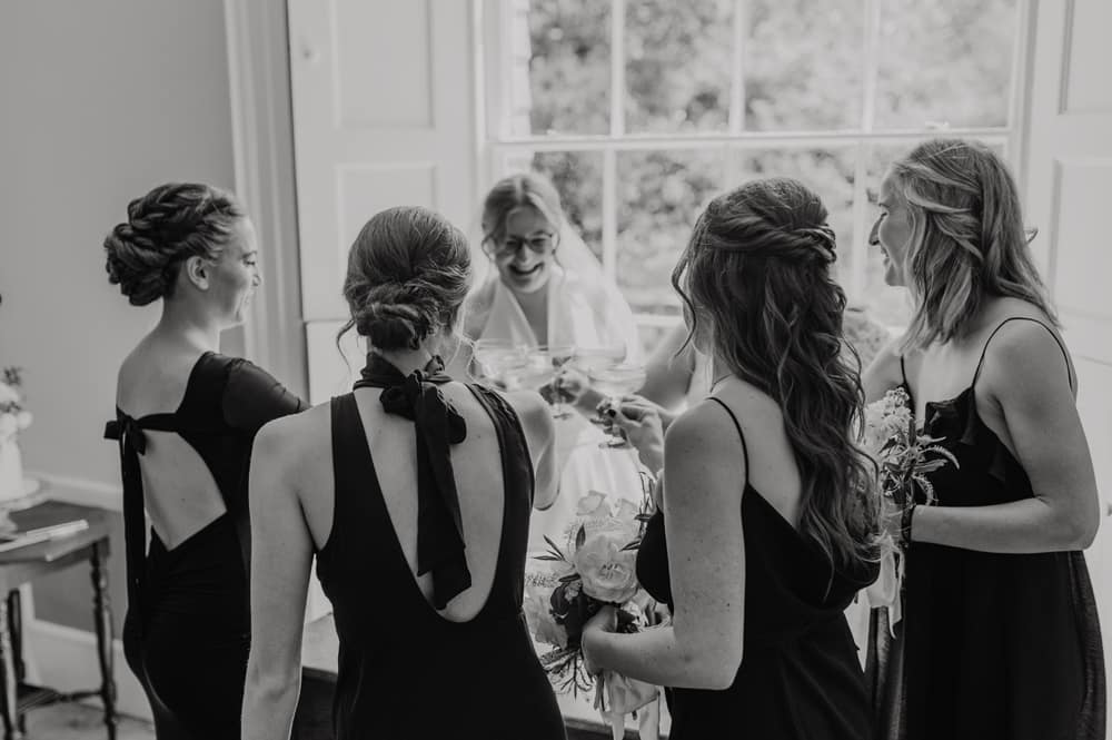 Image by <a class="text-p3" href="https://www.sofiemichellephotography.co.uk" target="_blank">Sofie Michelle Photography</a>.