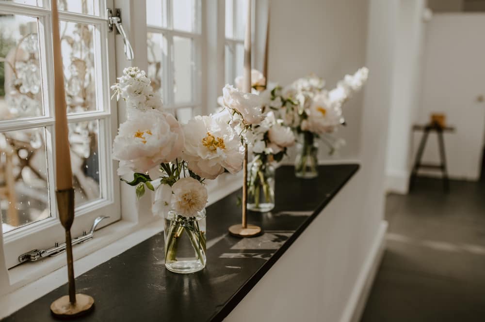 Image by <a class="text-p3" href="https://lyraandmoth.co.uk" target="_blank">Lyra & Moth</a>.