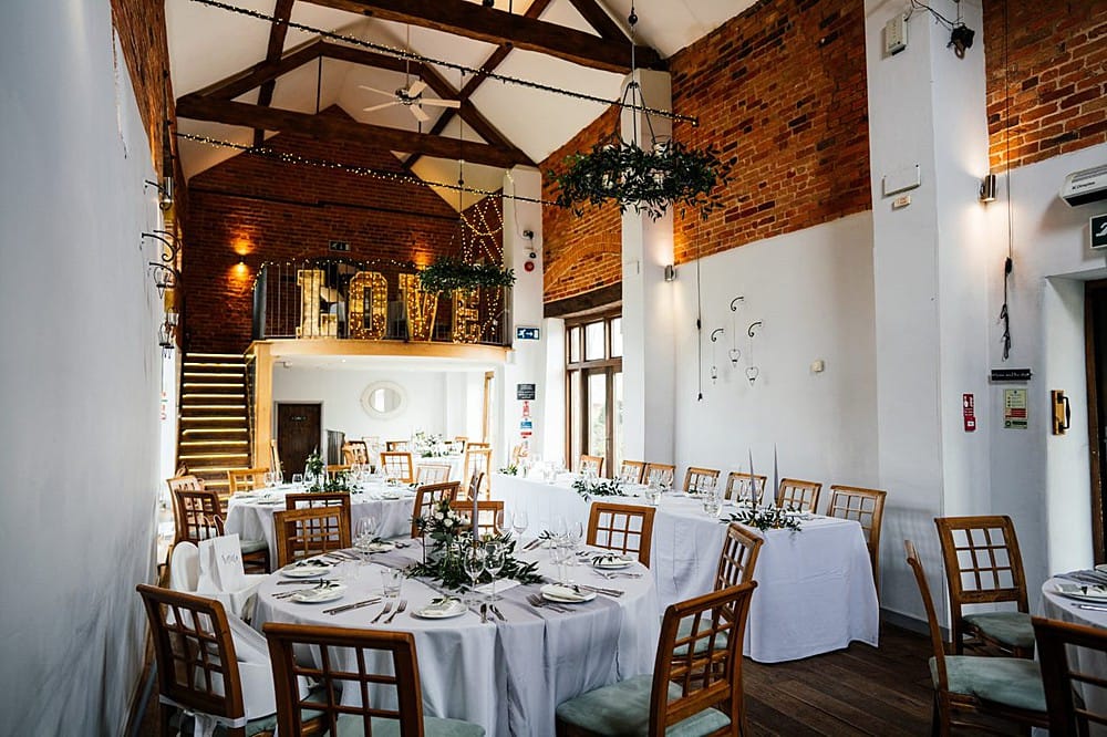 Image by <a class="text-p3" href="https://www.aaroncollettphotography.co.uk" target="_blank">Aaron Collett Photography</a>.