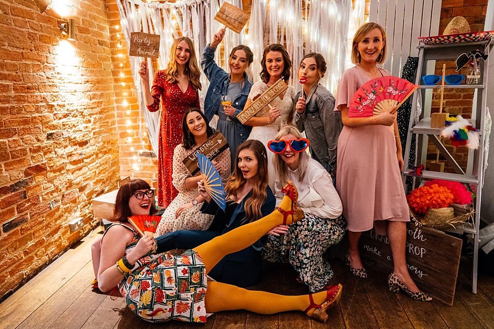 Image by <a class="text-p3" href="https://www.aaroncollettphotography.co.uk" target="_blank">Aaron Collett Photography</a>.