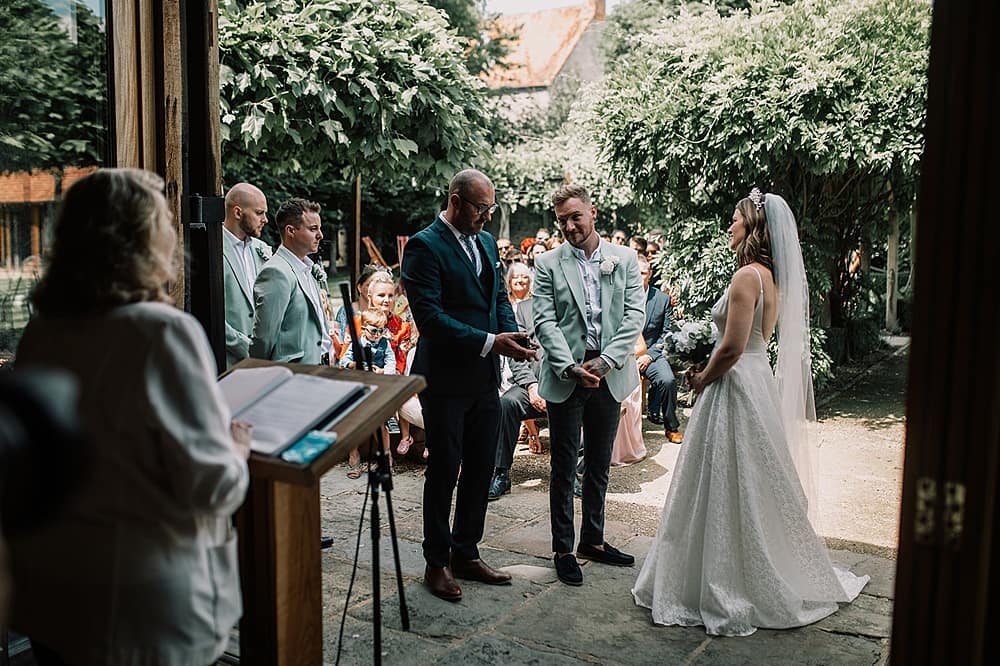 Image by <a class="text-p3" href="https://thekensingtonphotographer.co.uk" target="_blank">The Kensington Photographer</a>.