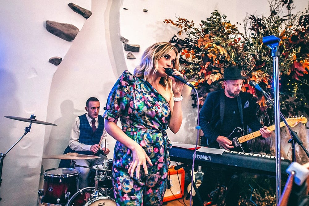 Image by <a class="text-p3" href="https://www.loveclic.co.uk" target="_blank">LoveClic</a>.