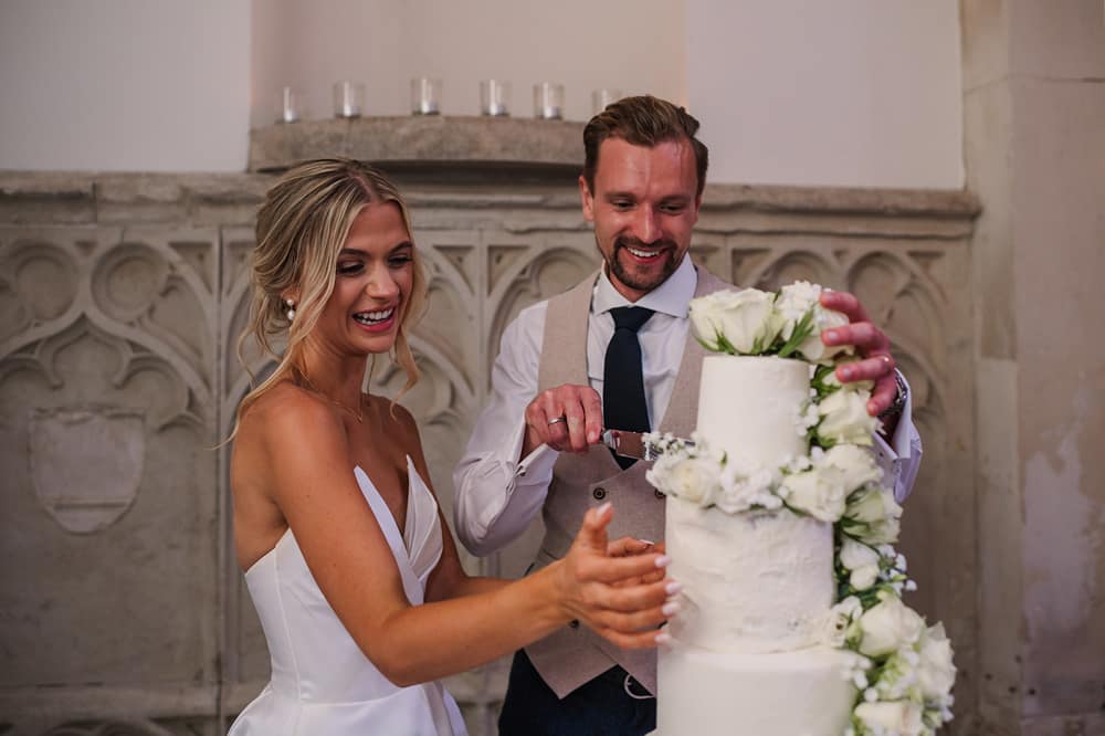 Image by <a class="text-p3" href="https://www.rachelizabethphotography.co.uk" target="_blank">Rachel Elizabeth Photography</a>.