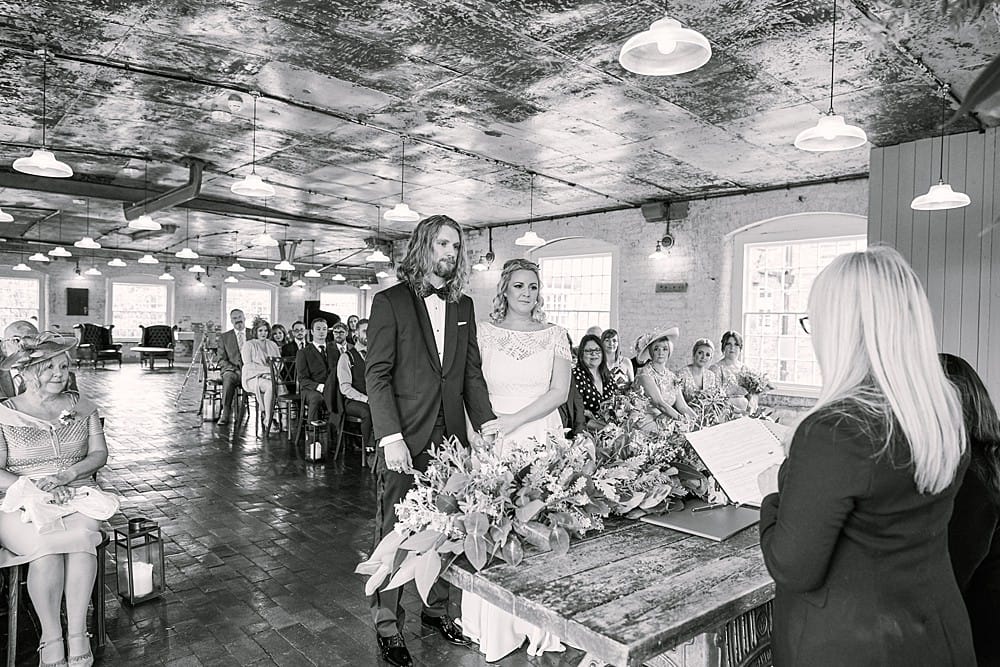 Image by <a class="text-p3" href="https://weddingsbysallyrose.com" target="_blank">Weddings by Sally Rose</a>.