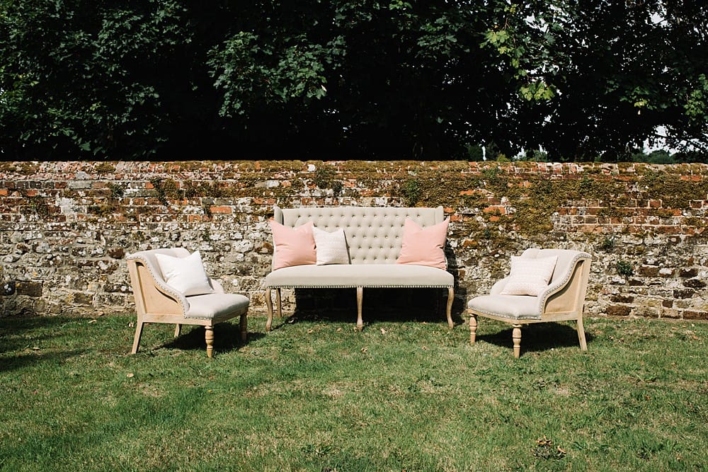 Image by <a class="text-p3" href="http://veronikaward.com" target="_blank">Veronika Ward Photography</a>.