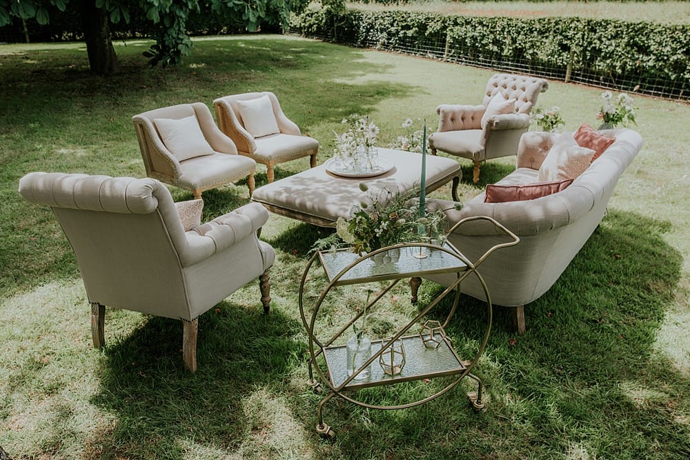 Image by <a class="text-p3" href="http://veronikaward.com" target="_blank">Veronika Ward Photography</a>.