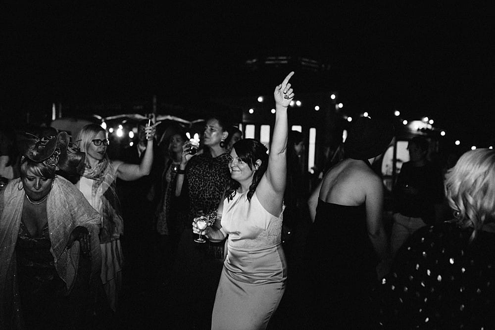 Image by <a class="text-p3" href="https://www.taylorhughesphotography.com" target="_blank">Taylor Hughes Photography</a>.