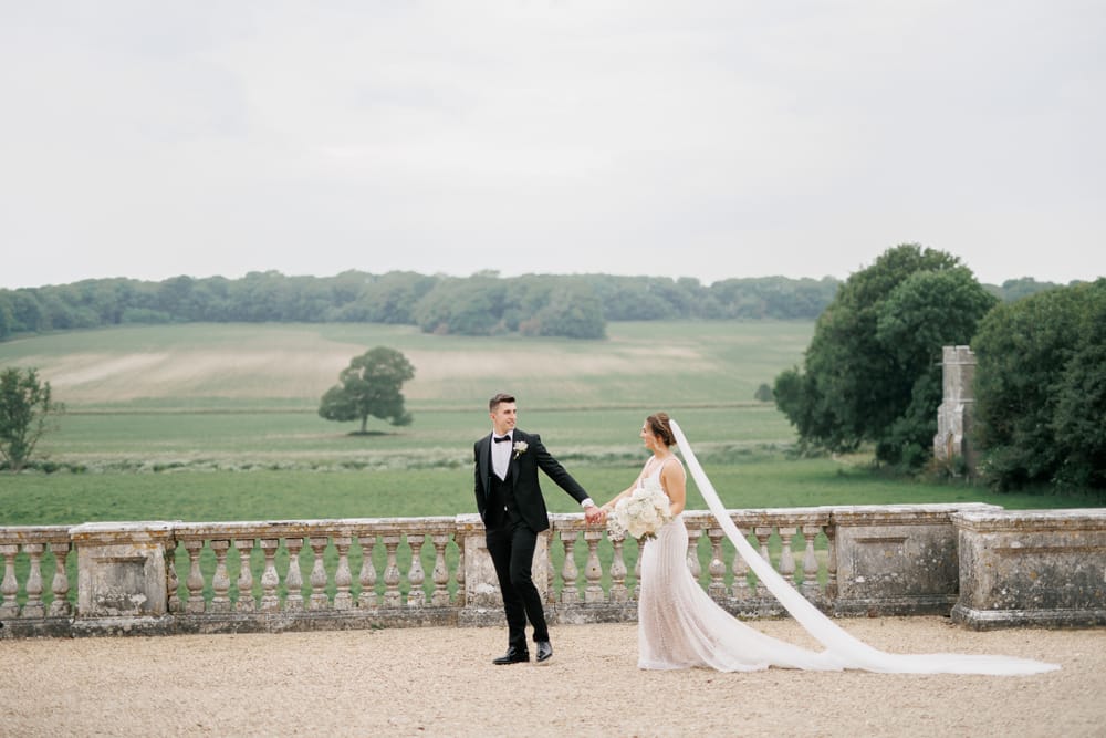 Image by <a class="text-p3" href="http://www.whitestagweddings.com" target="_blank">White Stag Wedding Photography</a>.