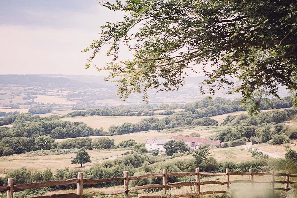 Image by <a class="text-p3" href="https://www.jenniferjanephotography.co.uk" target="_blank">Jennifer Jane Photography</a>.