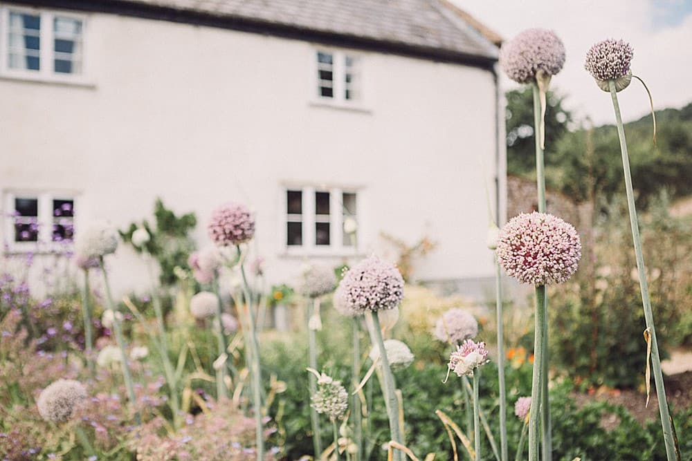 Image by <a class="text-p3" href="https://www.jenniferjanephotography.co.uk" target="_blank">Jennifer Jane Photography</a>.