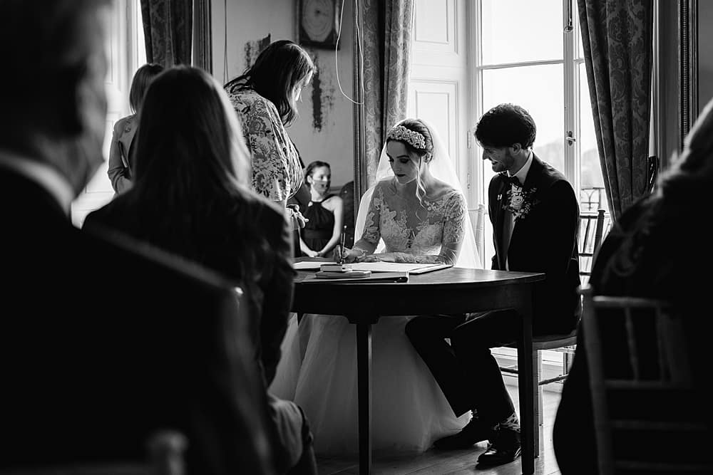 Image by <a class="text-p3" href="http://www.alextozeweddings.co.uk" target="_blank">Alex Toze Photography</a>.