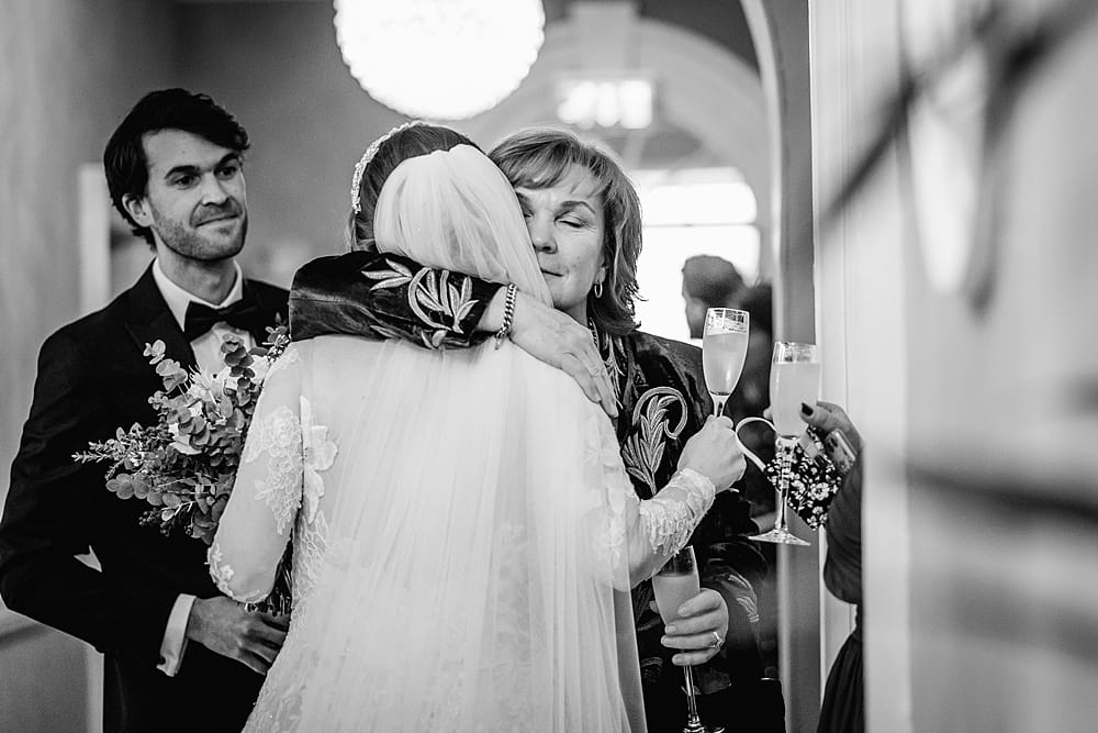 Image by <a class="text-p3" href="http://www.alextozeweddings.co.uk" target="_blank">Alex Toze Photography</a>.