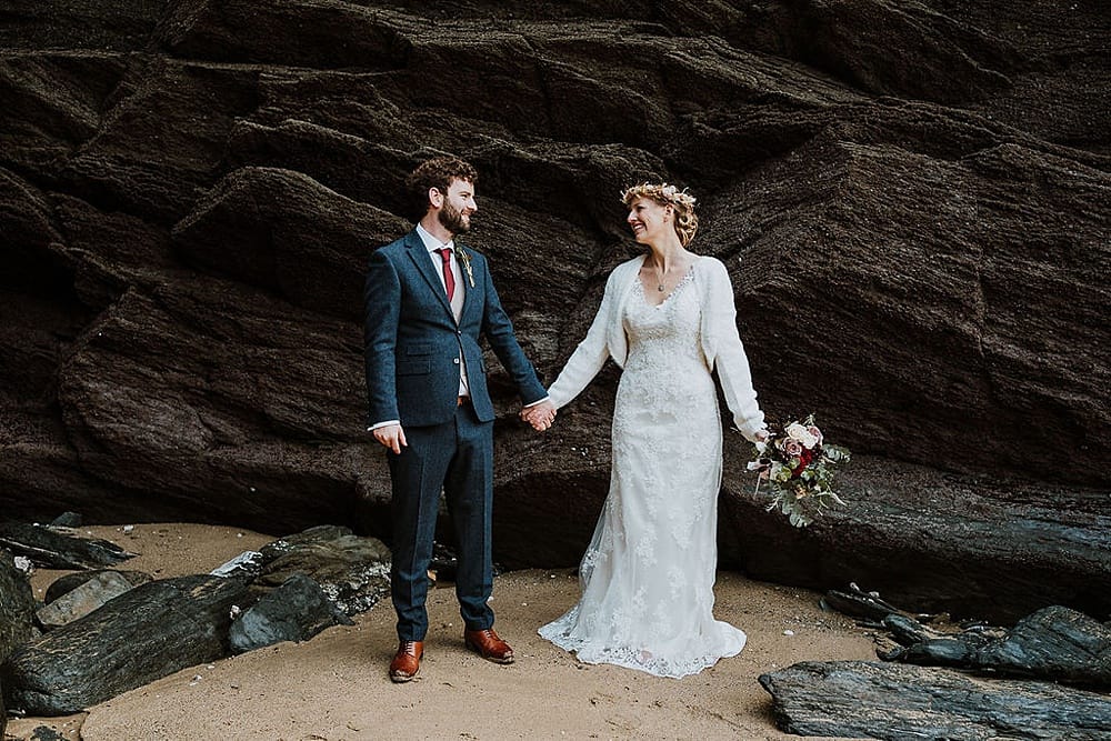 Image by <a class="text-p3" href="https://www.alexapoppeweddingphotography.com" target="_blank">Alexa Poppe Photography</a>.