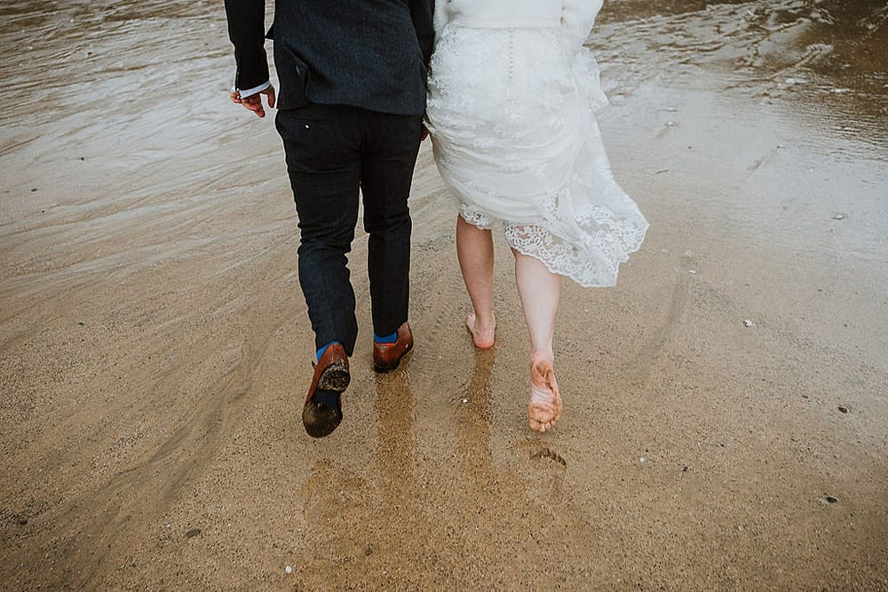 Image by <a class="text-p3" href="https://www.alexapoppeweddingphotography.com" target="_blank">Alexa Poppe Photography</a>.