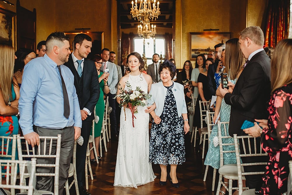 Image by <a class="text-p3" href="https://hollycollingsphotography.com" target="_blank">Holly Collings Photography</a>.