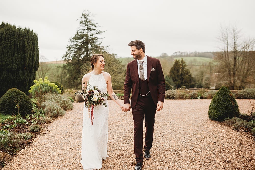 Image by <a class="text-p3" href="https://hollycollingsphotography.com" target="_blank">Holly Collings Photography</a>.