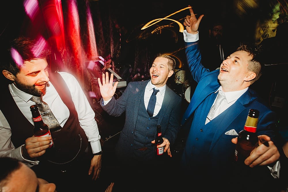 Image by <a class="text-p3" href="https://hollycollingsphotography.com" target="_blank">Holly Collings Photography</a>.