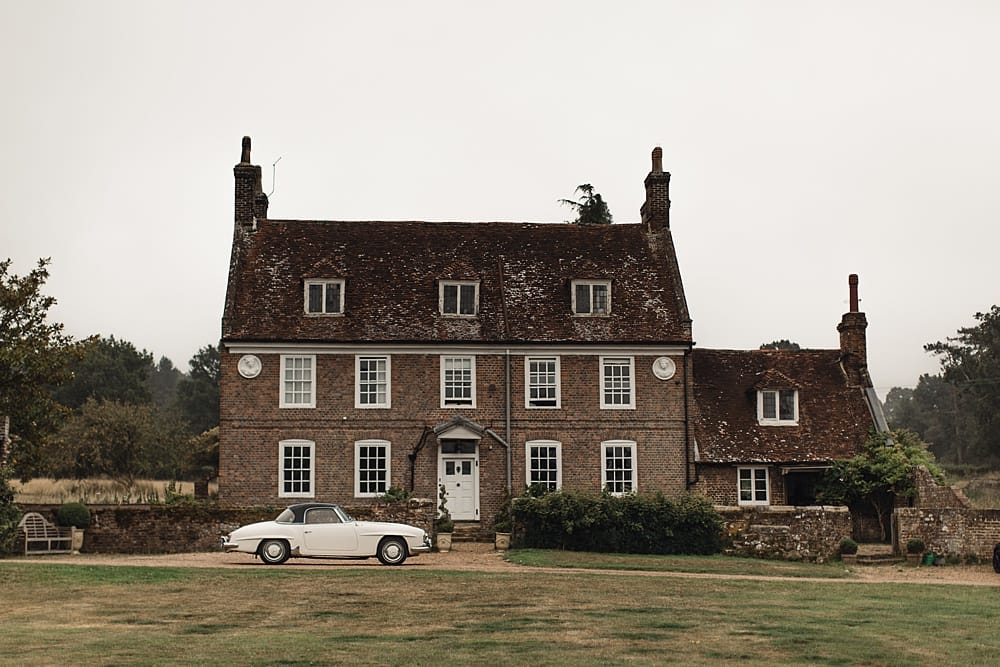 Image by <a class="text-p3" href="https://www.rebeccasearlephotography.co.uk" target="_blank">Rebecca Searle Photography</a>.