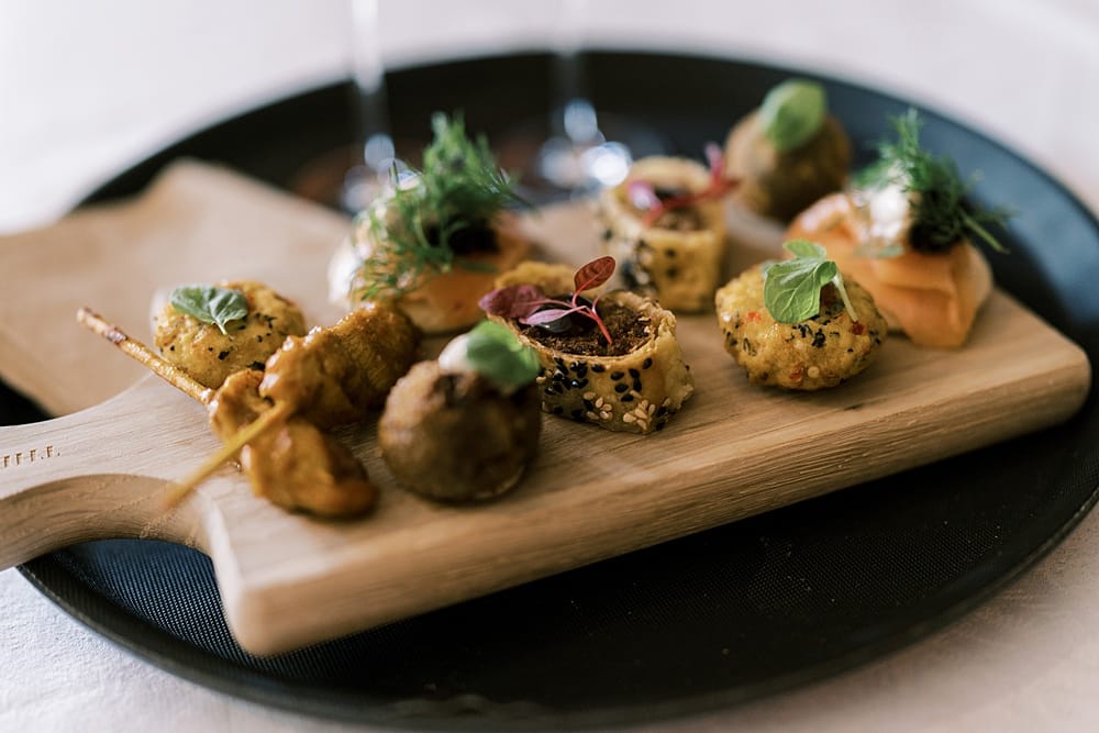 Image by <a class="text-p3" href="http://chrishenderson.co" target="_blank">Chris Henderson Photography</a>.