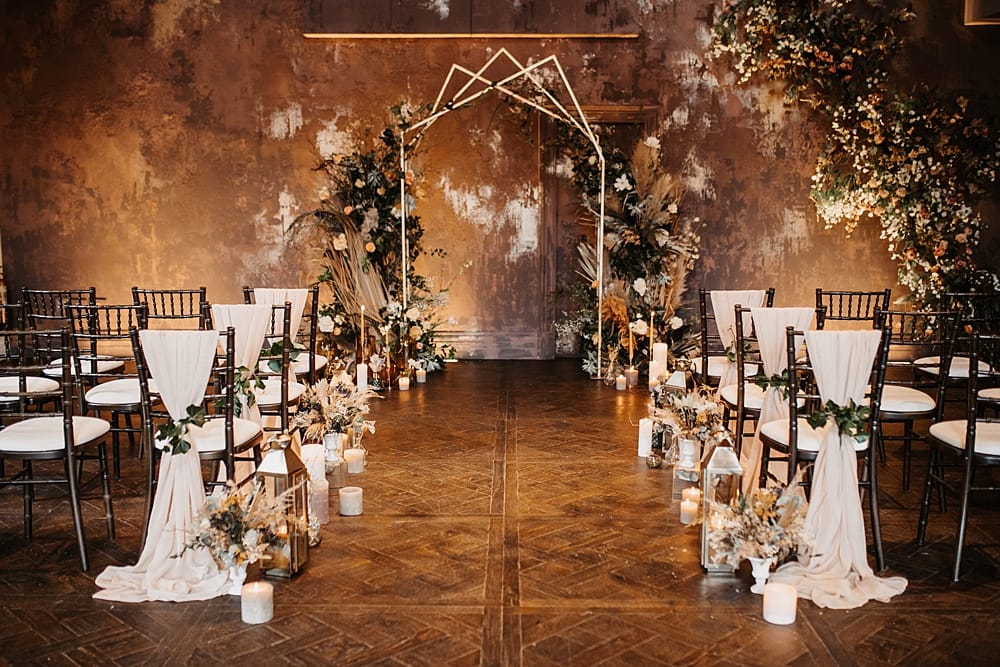 Image by <a class="text-p3" href="https://www.charlottenelsonphotography.co.uk" target="_blank">Charlotte Nelson Photography</a>.